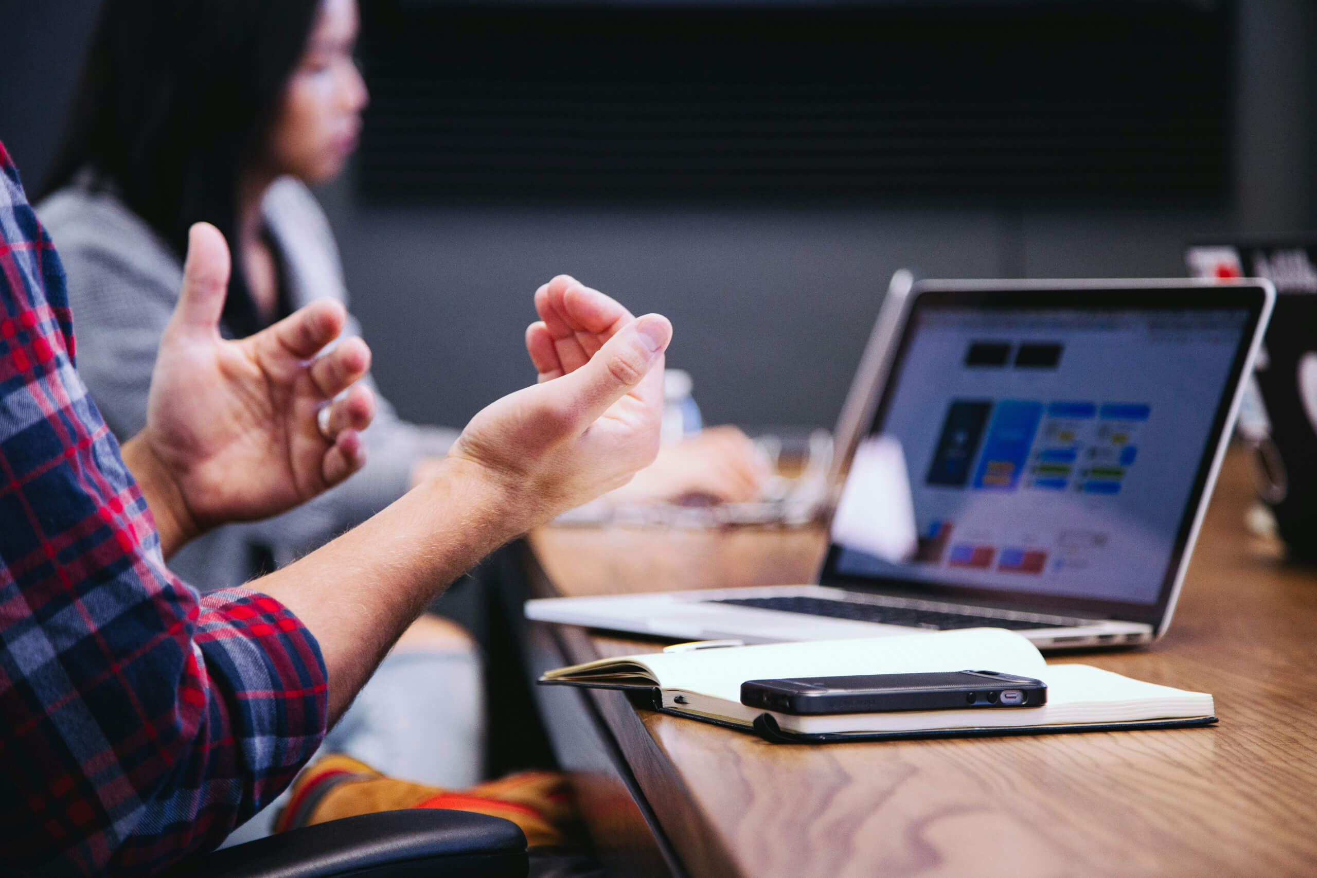 Professional team managing cloud services for businesses using modern technology Professional team managing cloud services for businesses using modern technology